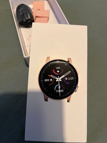 Montre connectée multifonctions rose