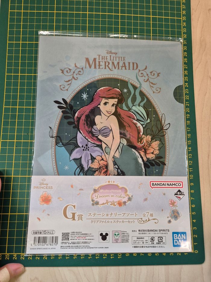 Pochette à coin Disney Ichibankuji "Dream in color ": Ariel (La petite sirène) - photo numéro 6
