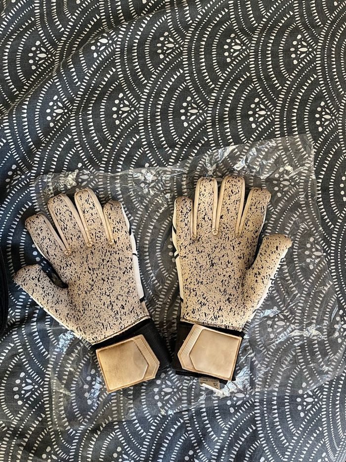 Gant de foot - photo numéro 2