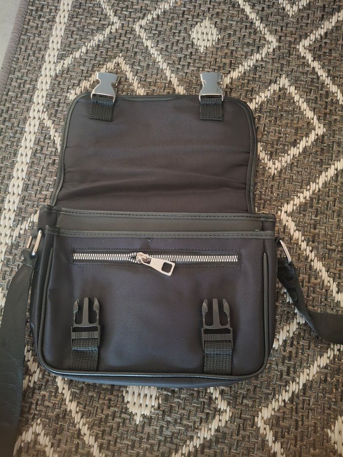 Sac de marque prada - photo numéro 6