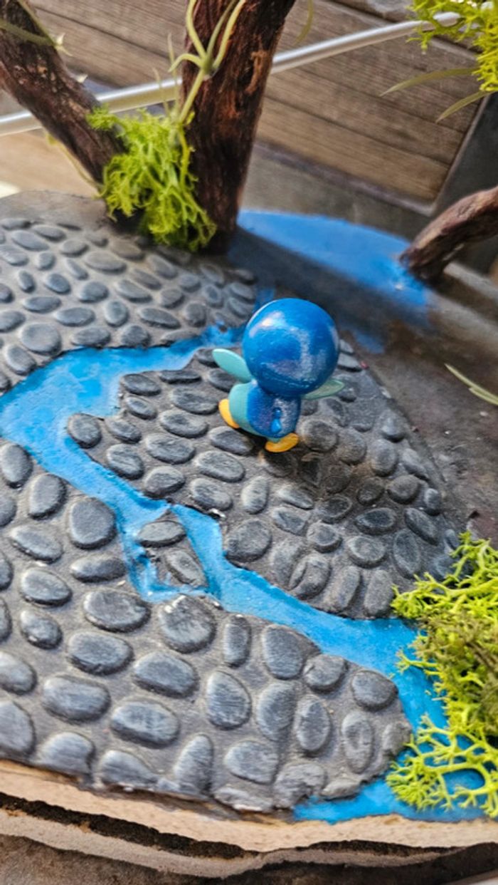 Super figurine Pokemon Nintendo tiplouf effet brillant - photo numéro 3