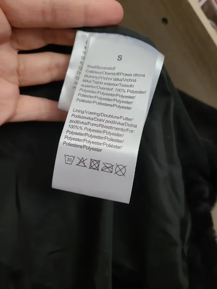 Veste longue noir - photo numéro 3