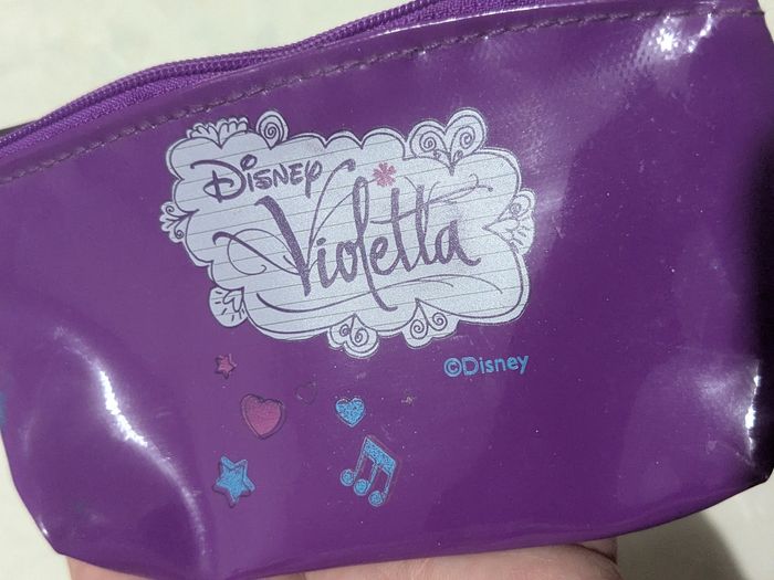 Joli porte monnaie Violetta Disney violet. - photo numéro 2