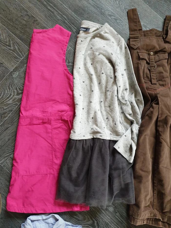 Lot de 15 vêtements fille 8 ans - photo numéro 6