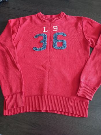 Pull rouge H&M (taille 14 ans)