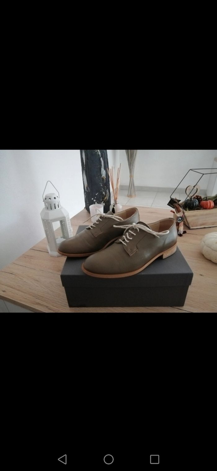 Chaussures à lacets kaki P. 37 - photo numéro 2