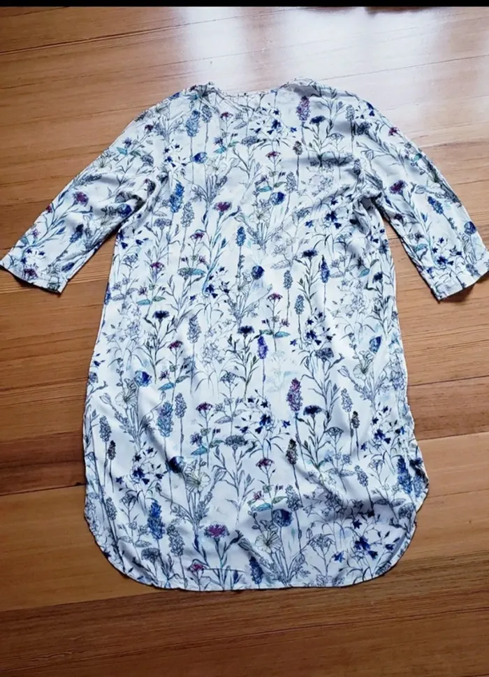 Robe chemise ample H&M fleurie floral femme printemps été - photo numéro 7