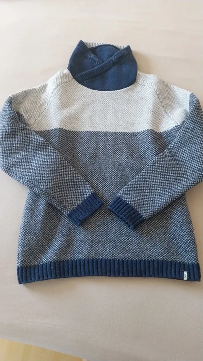 Pull garçon