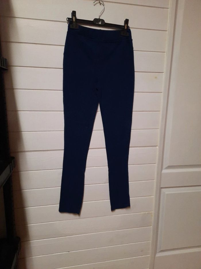 Pantalon style jogging