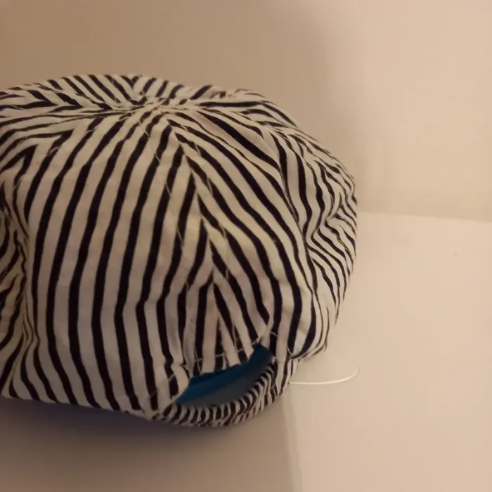 casquette rayée bébé 1 an - photo numéro 2