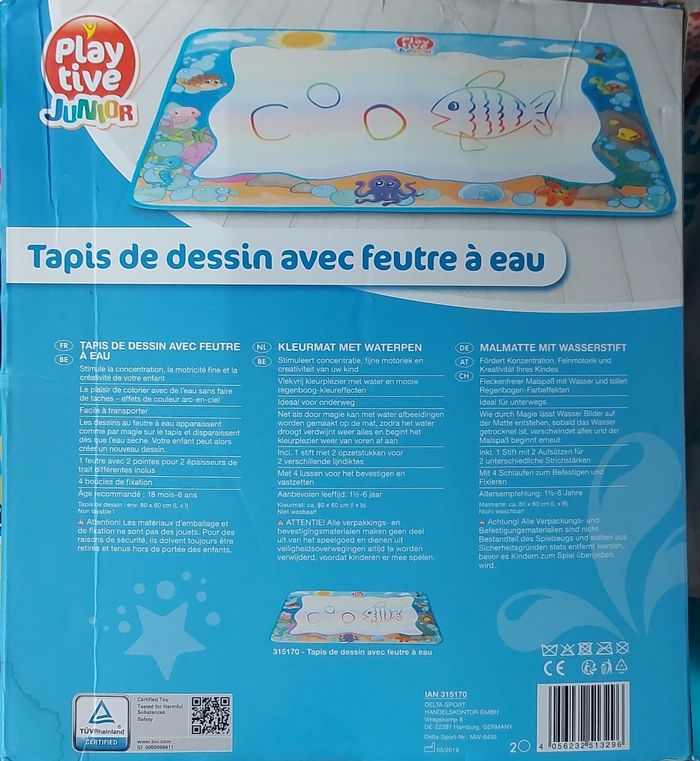 Tapis de dessin avec feutre à eau - photo numéro 4