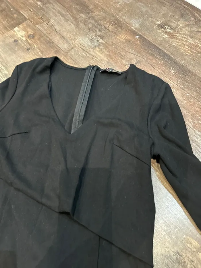 Petite robe noire manches 3/4 - photo numéro 2