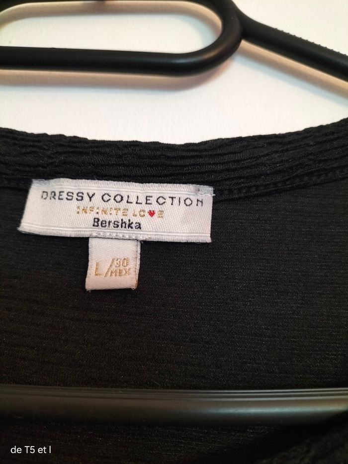 Robe noire de soirée marque Bershka taille 40 - photo numéro 3