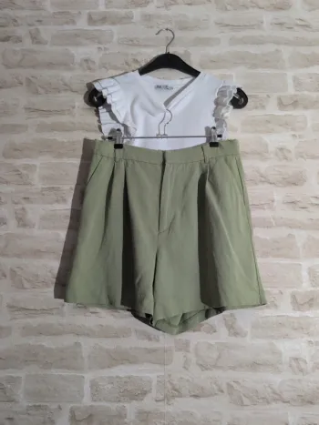 Ensemble Zara – Top blanc & short vert – Taille M