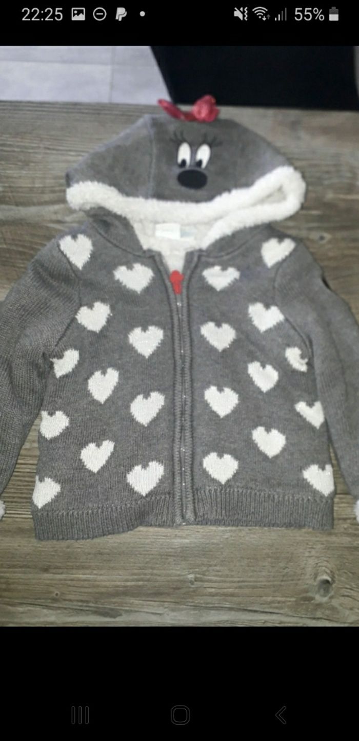 Gilet fillette gris avec cœur blanc Disney Baby Orchestra taille 23 mois - photo numéro 2