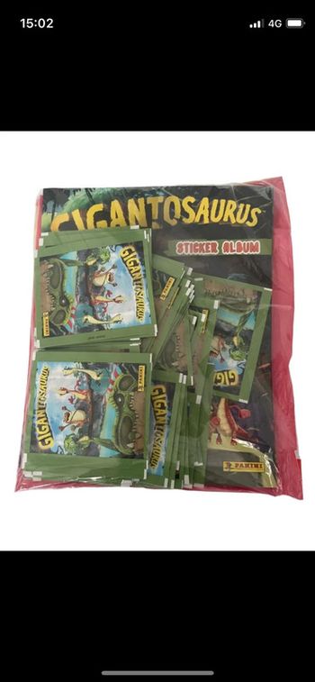 Album Panini Stickers Album Gigantosaurus + 50 pochettes de Stickers neuf
