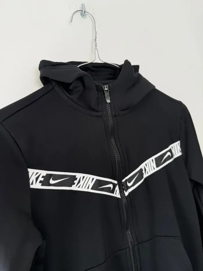Sweat capuche zippé Nike garçon noir 137-147 cm, 10-11 ans - photo numéro 2