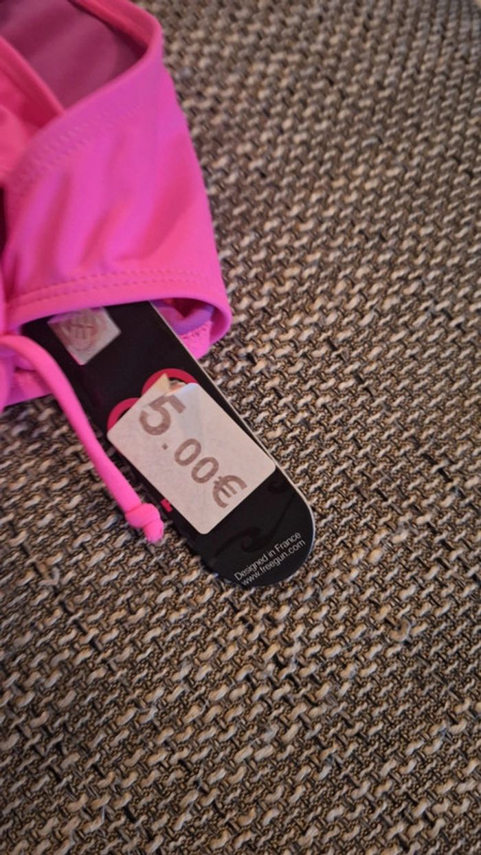 Bas maillot de bain neuf - photo numéro 3