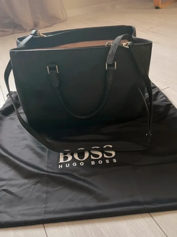 Sac à mains Hugo Boss - photo numéro 2
