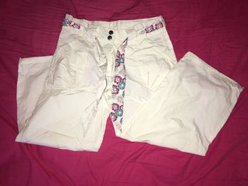 pantacourt ivoire ceinture fleurie 14 ans