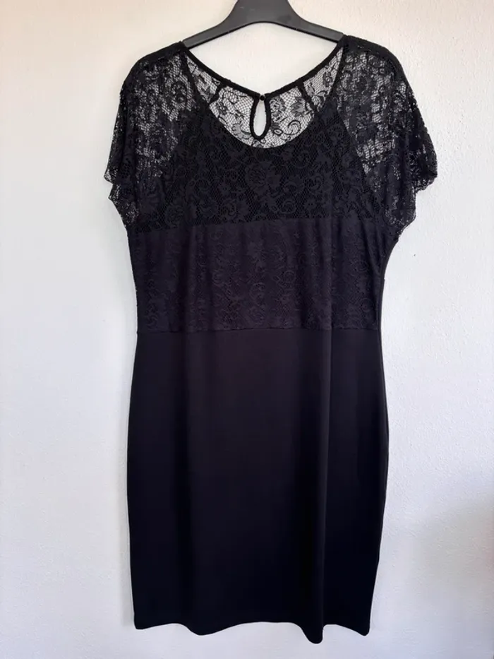 Robe d’été noire - photo numéro 2