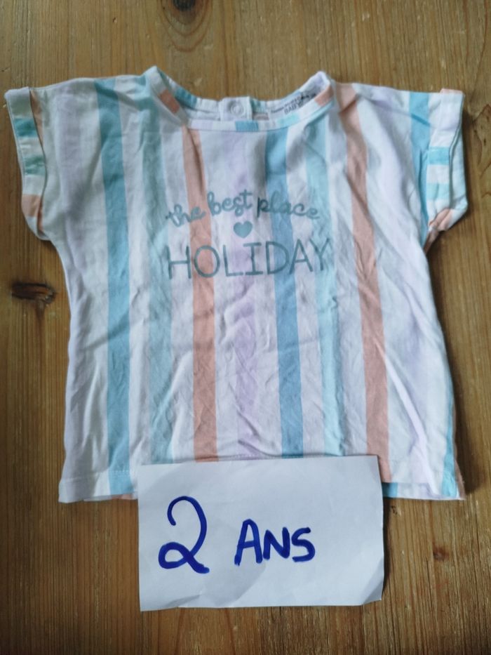 T-shirt 2ans - photo numéro 1