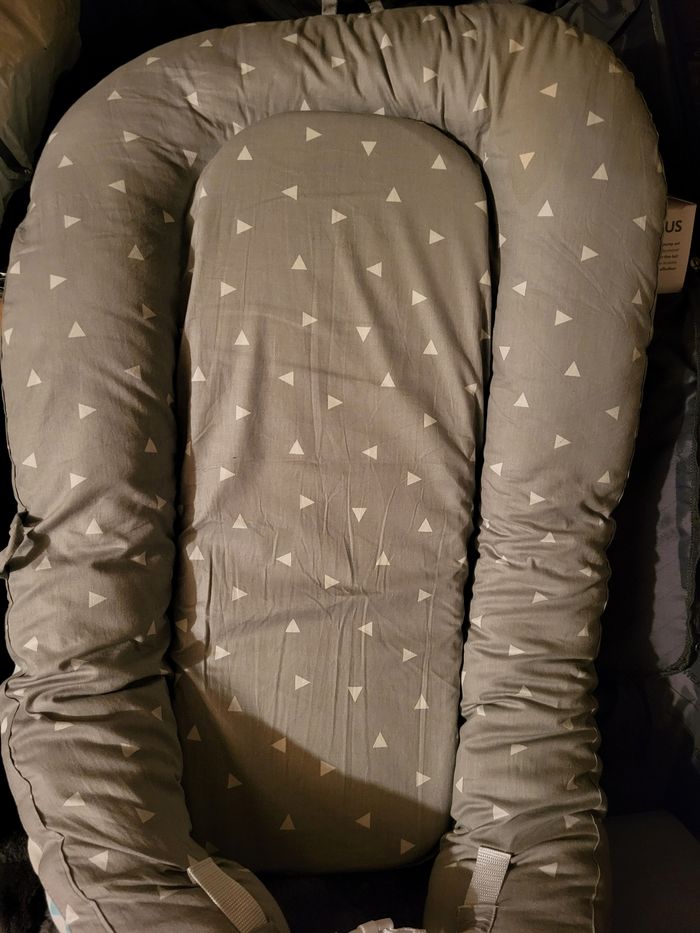 Réducteur du lit bébé - photo numéro 2