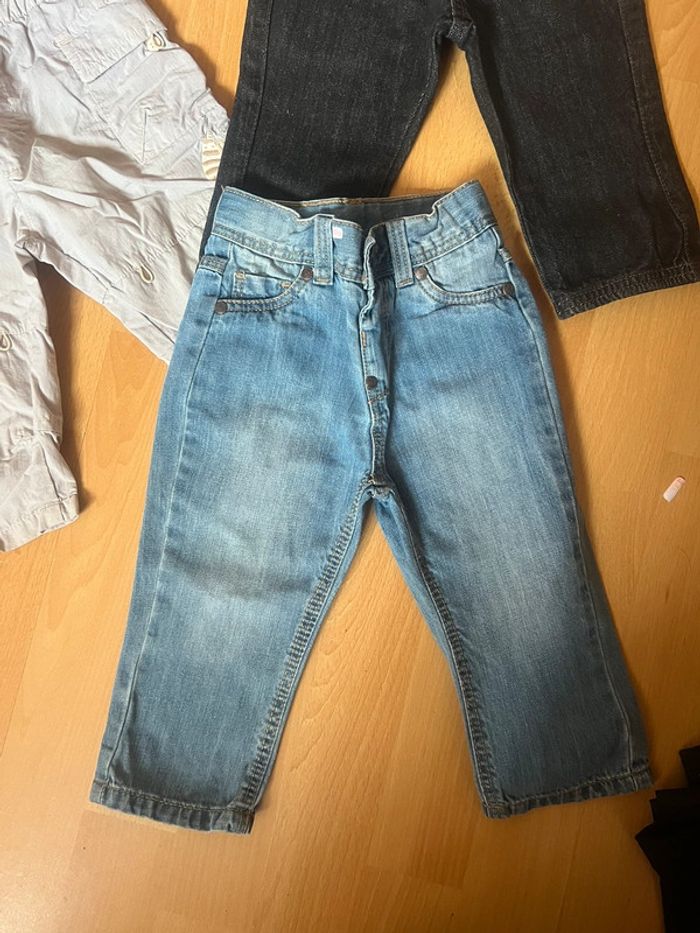 Lot 5 pantalons Garçon taille 12mois - photo numéro 2