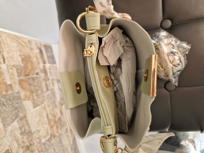 1 sac a main neuf couleur vert pale - photo numéro 2