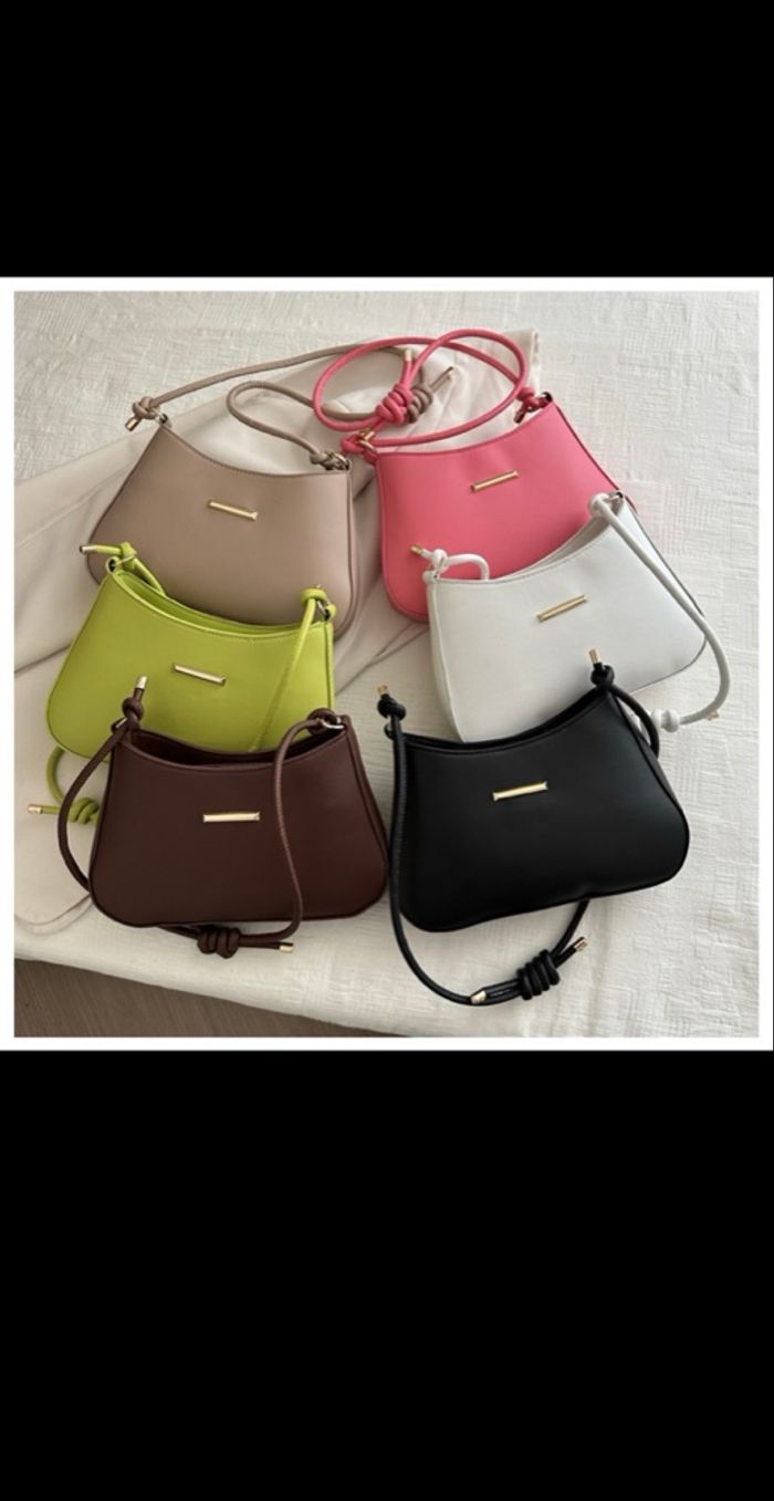 Petit sac carré à aisselles à main haut de gamme pour femmes - photo numéro 7