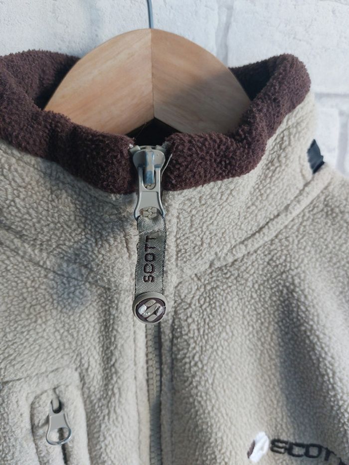 Veste polaire Scott taille 6 ans - photo numéro 3