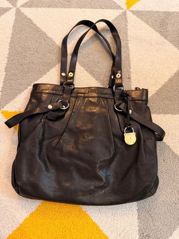 Sac à main en cuir noir vintage Furla