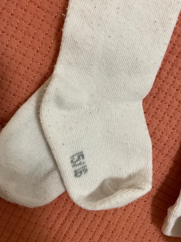 Lot 4 collants hiver blancs - photo numéro 2