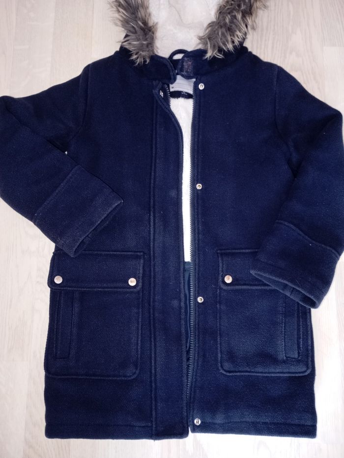 Manteau fourré genre duffle-coat bleu marine et polaire écru Kiabi 
T. 8 ans - photo numéro 3