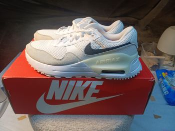 Basket nike 40