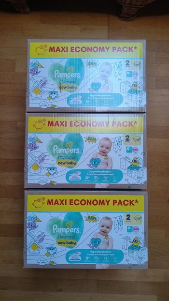 3 maxis economy packs Pampers harmonie taille 2