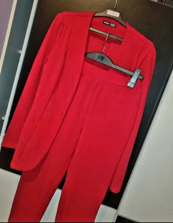 Ensemble tailleur veste pantalon