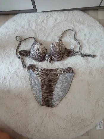 Maillot de bain taille 40 Morgan