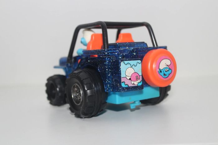Figurine Voiture Schtroumpf - photo numéro 5