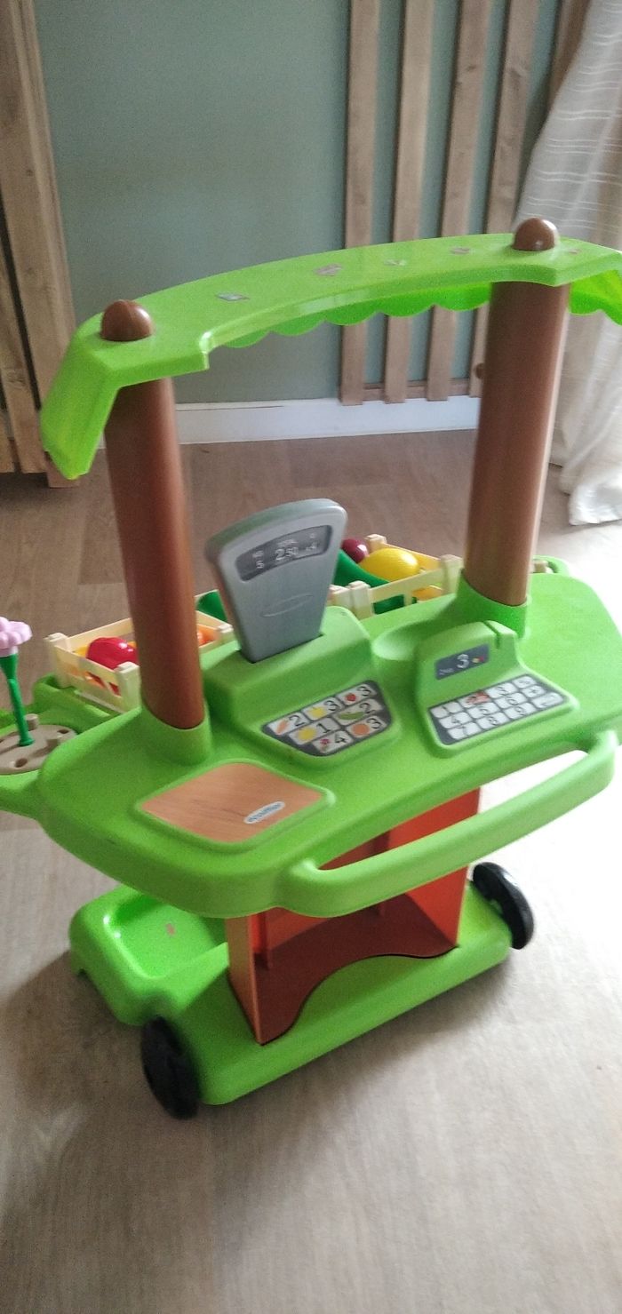 Marché marchand ecoiffier