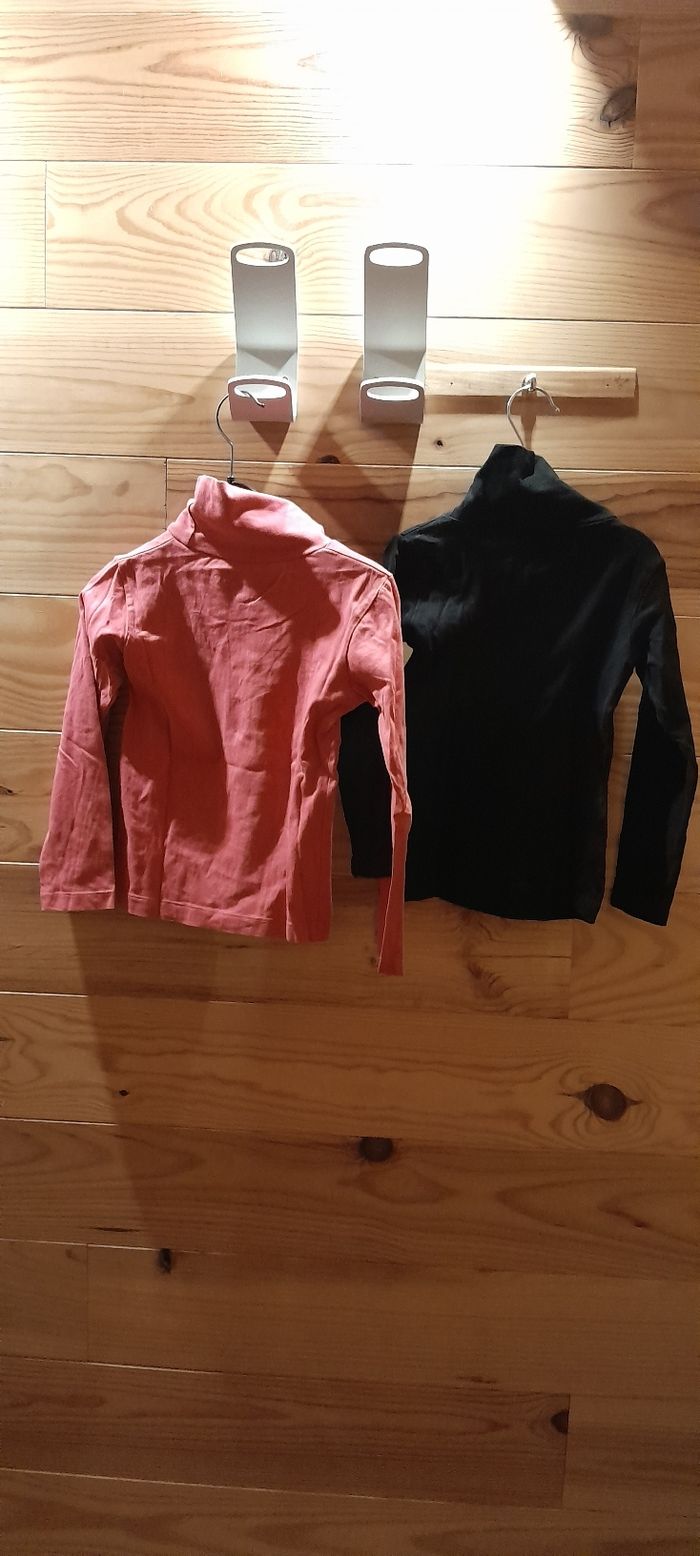 2 pulls col roulé - photo numéro 2