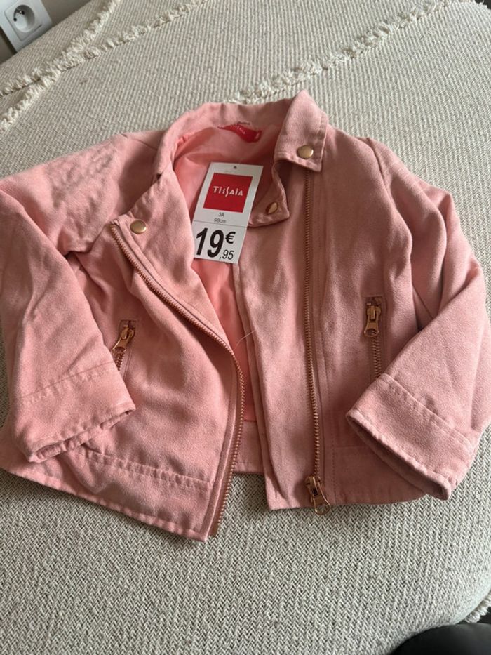 Veste perfecto suédine rose 3ans neuf avec étiquette - photo numéro 2
