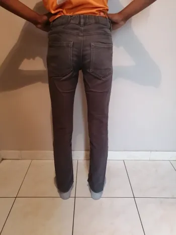 😍 Pantalon gris skinny fit 12 ans