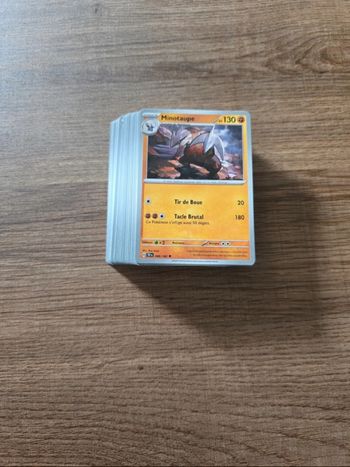 Lot de cartes pokemon
