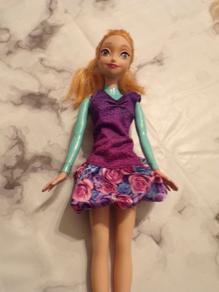 Poupée mannequin Mattel 2013