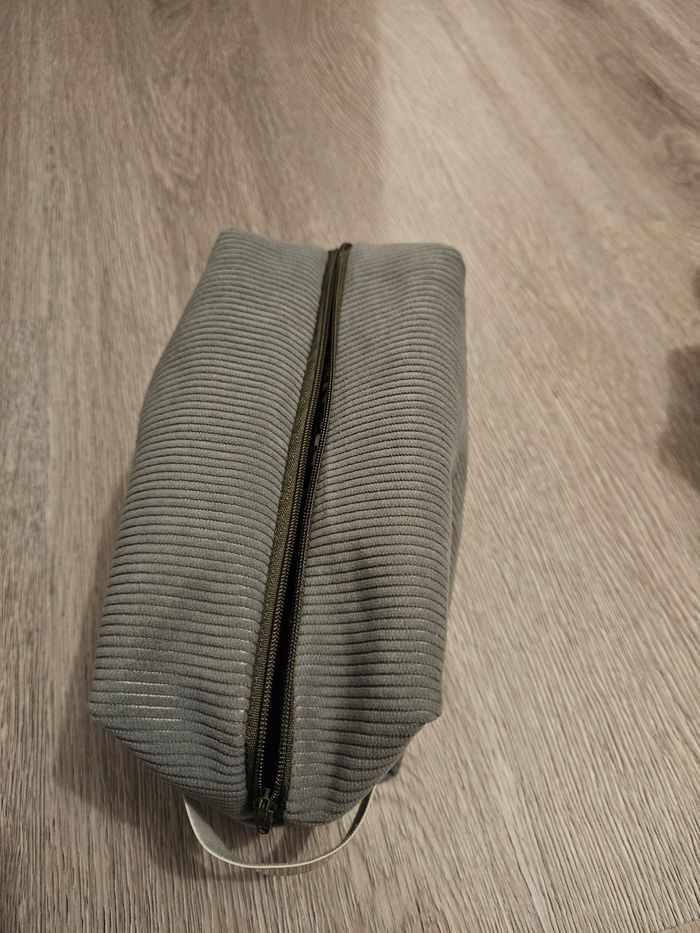 Trousse toilette - photo numéro 2