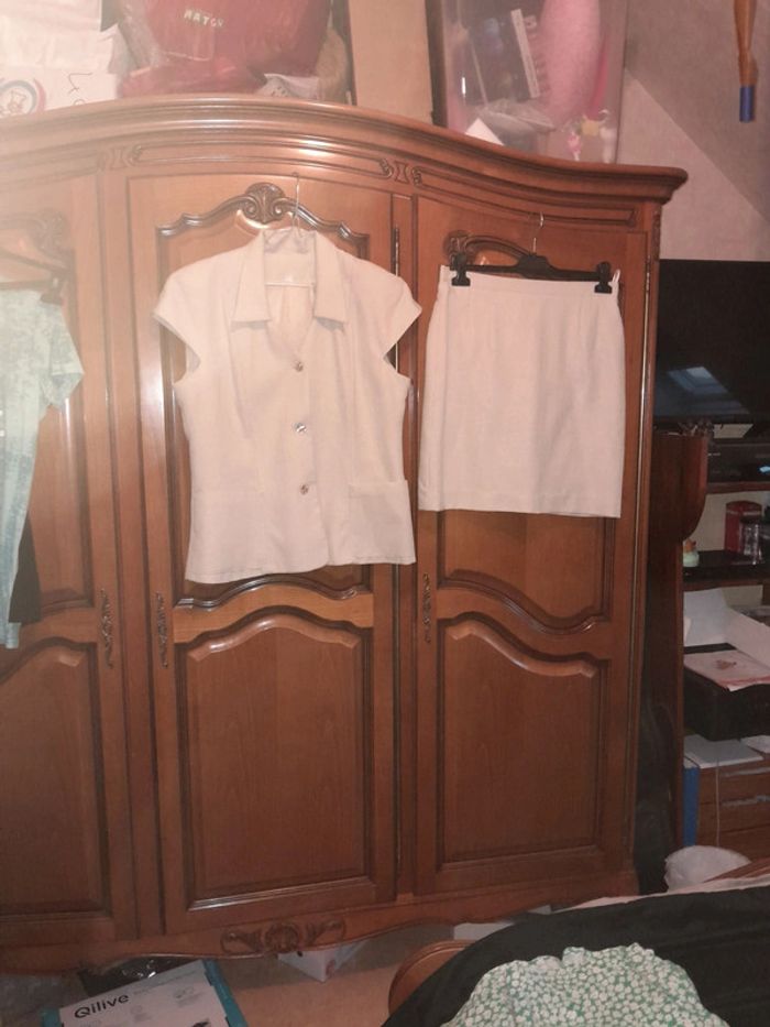 Tailleur neuf