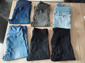 Lot de 6 pantalons de grossesse Kiabi taille 40