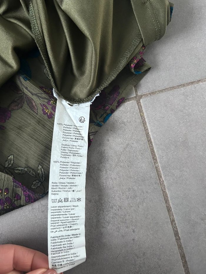 Superbe robe kaki - photo numéro 3