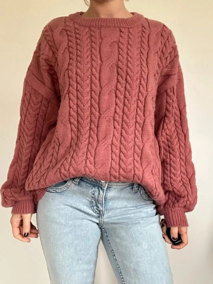 Pull torsadé vieux rose New Collection – Doux et cosy, taille unique (36-42), très bon état 💖 - photo numéro 5